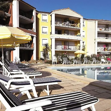 Lagrange Port-marine 4* سانت ماكسيم