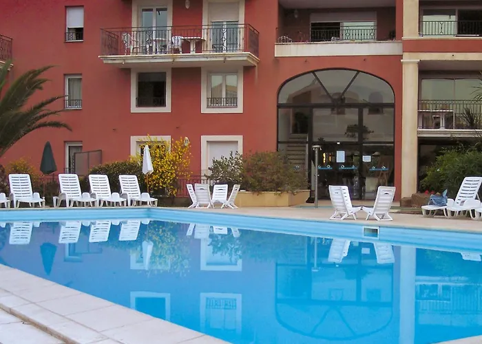 Lagrange Port-marine Aparthotel