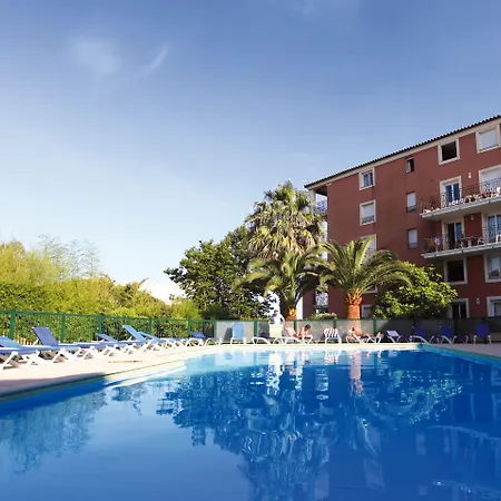 Apartmanhotel Lagrange Port-marine 4*