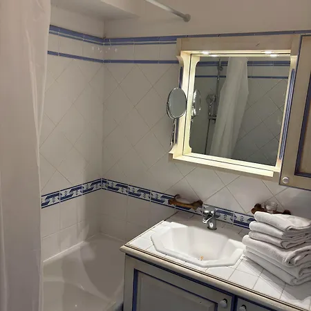 Aparthotel Lagrange Port-marine
