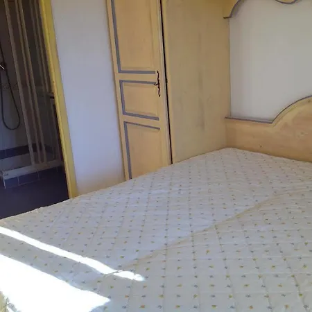 Appart hôtel Lagrange Port-marine 4*